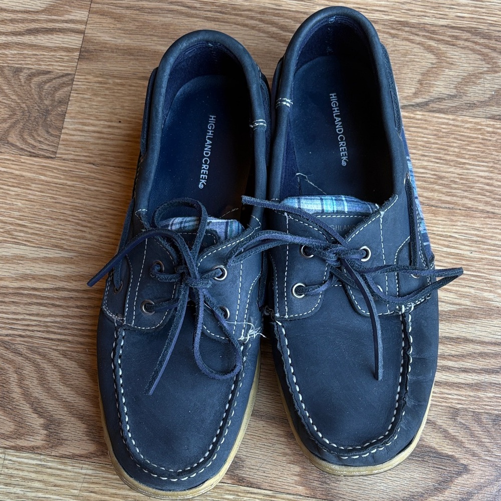 Highland Creek Navy Boat Shoes for women